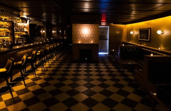 Speakeasy Blind Barber à New York