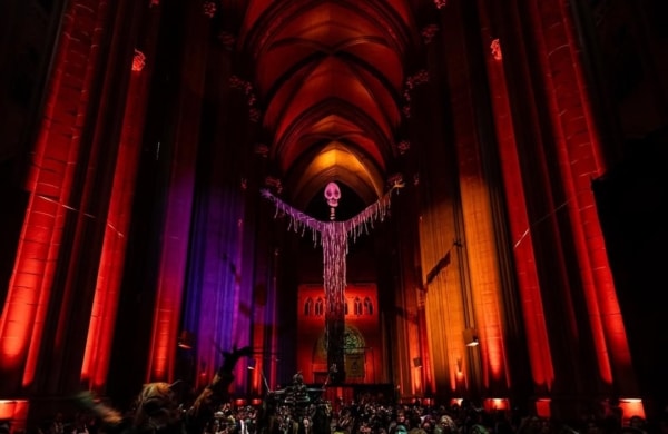 Soirée Halloween à la Cathédrale St John the Divine à New York