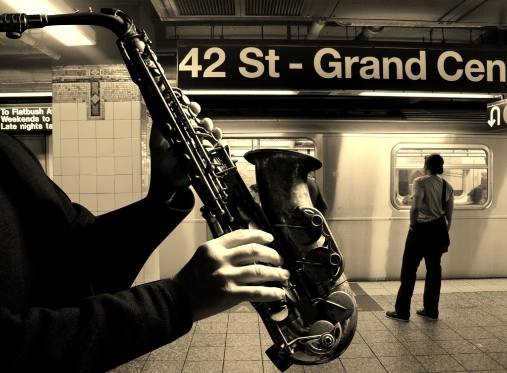 Saxophone dans le métro à New York