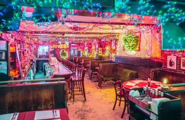 Intérieur du pub Molly’s Shebeen