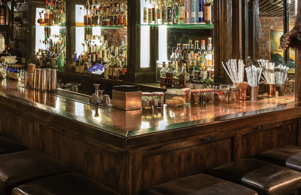 Bar Please don't tell à New York