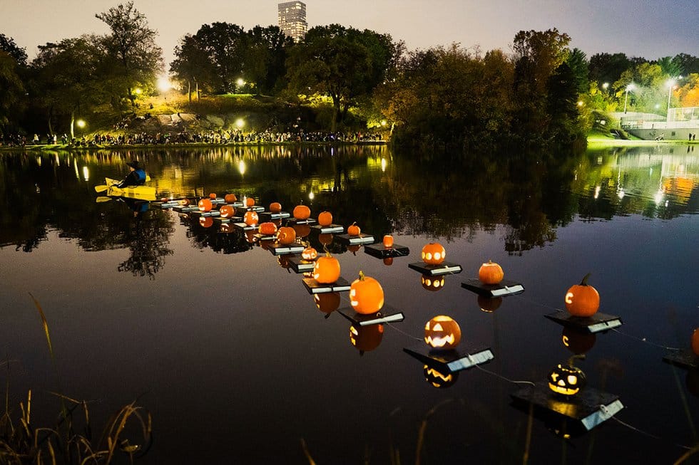 Pumpkin Flotilla à Central Park