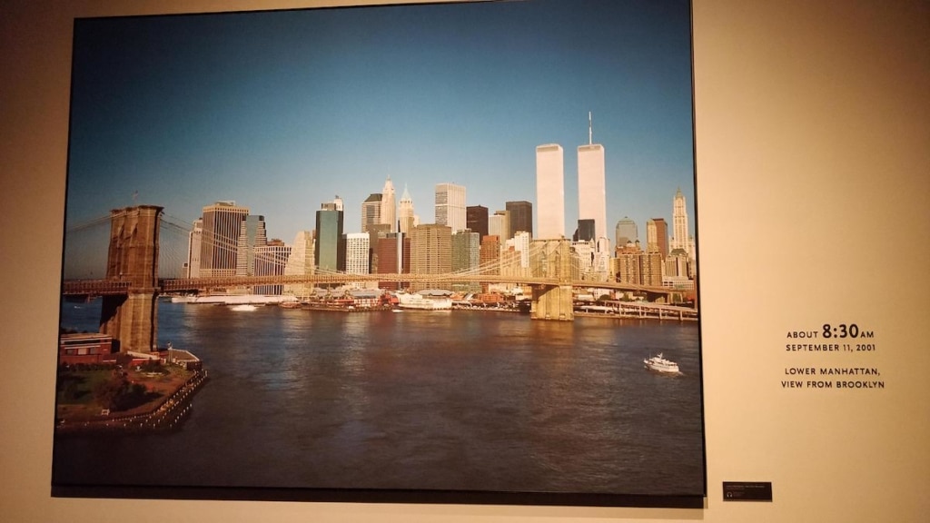 Photo de la skyline de New York datant du 11 septembre avec les Tours Jumelles