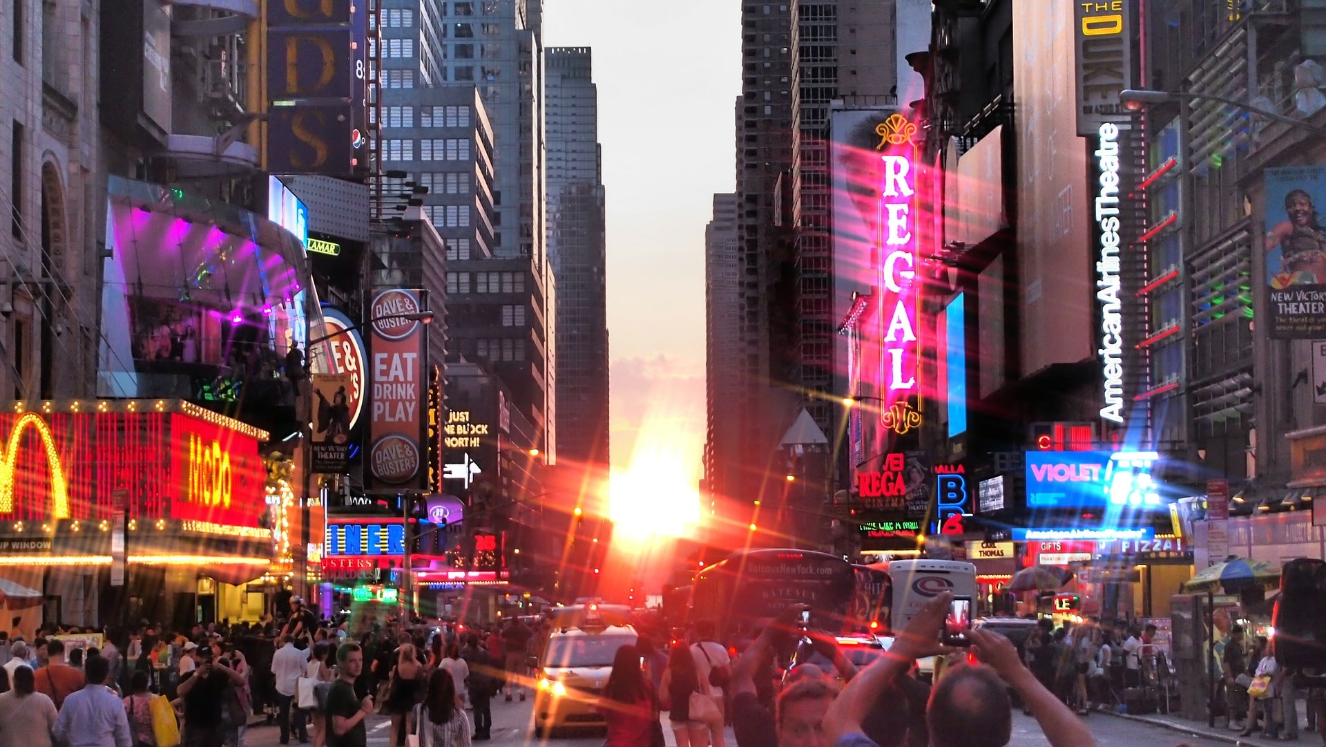 Manhattanhenge vue de Times Square