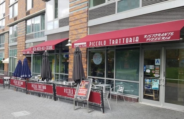 Devanture du restaurant Piccolo Trattoria à Roosevelt Island