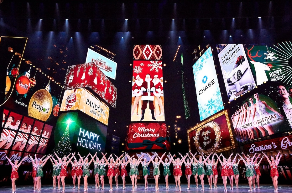 Rockettes sur scène lors du Radio City Christmas Spectacular